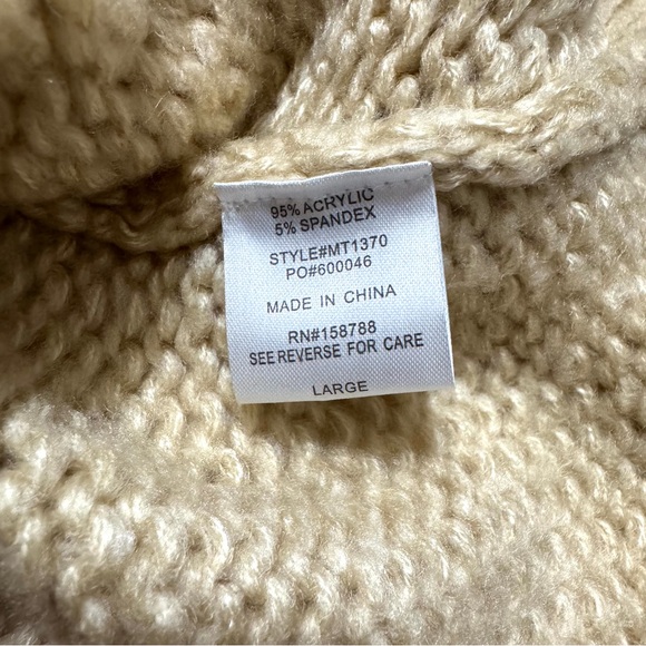 NWT Mable Anthropologie Chunky Knit Turtleneck Cropped Sweater Oversized Large - Picture 3 of 3